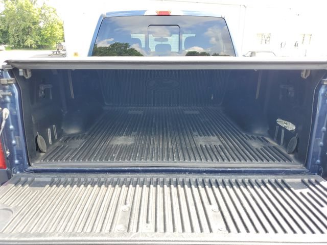 Used 2017 Ford F150 XLT w/ Equipment Group 302A Luxury AWD/4WD image 9