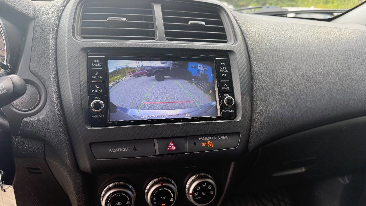 Used 2022 Mitsubishi Outlander Sport ES image 19