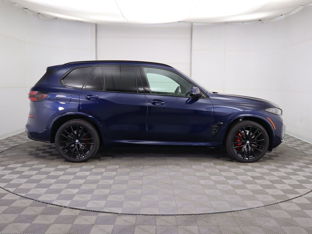 New 2026 BMW X5 sDrive40i w/ M Sport Package image 4
