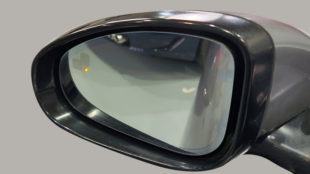 Used 2015 Jaguar F-TYPE S RWD image 24