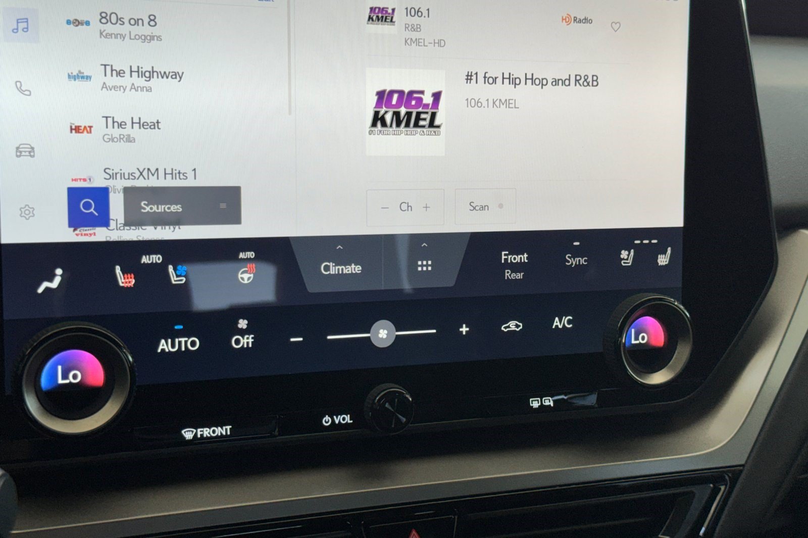 Certified 2025 Lexus TX 350 FWD w/ Technology Package image 27