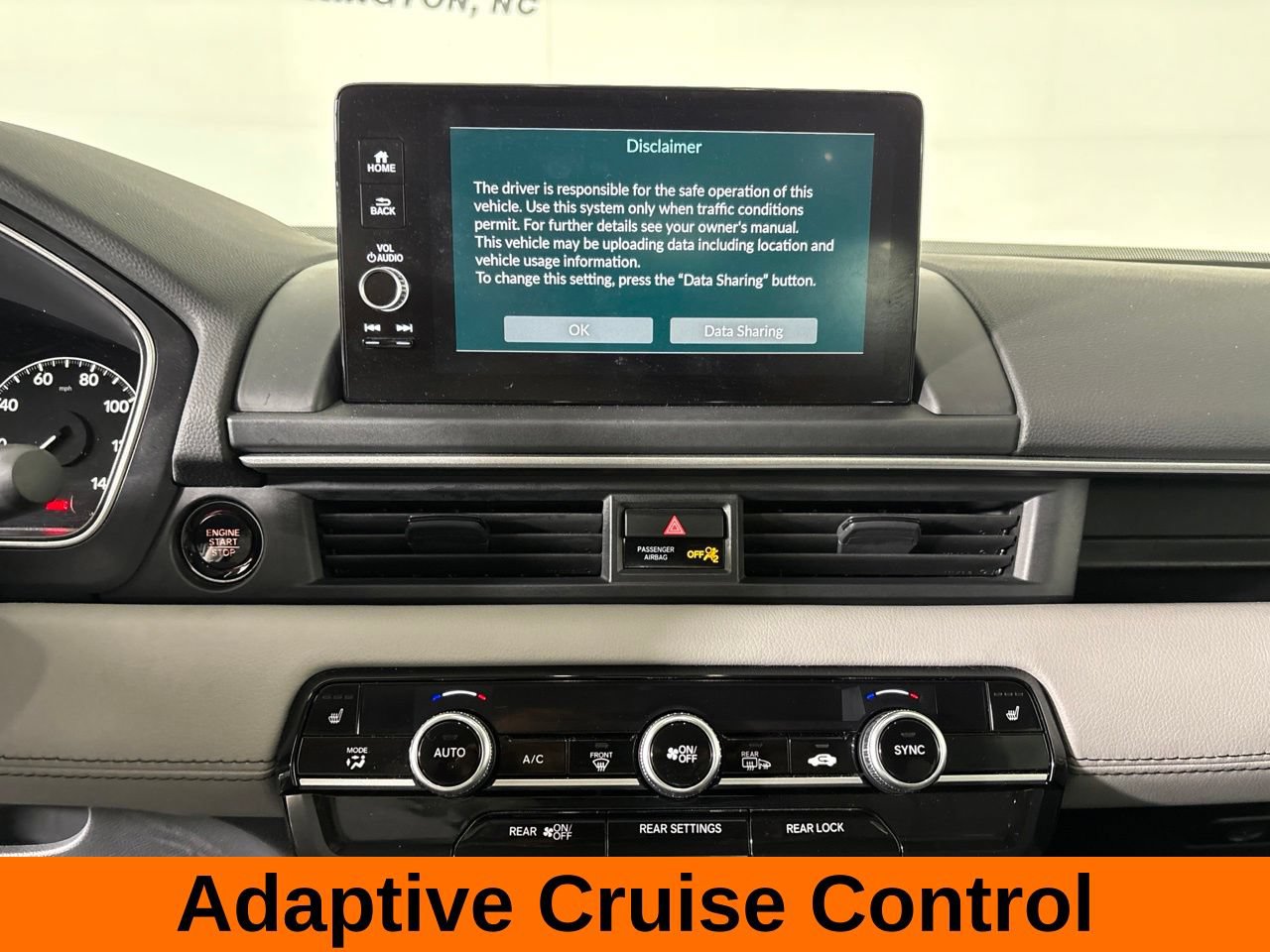 Used 2025 Honda Pilot Touring image 19