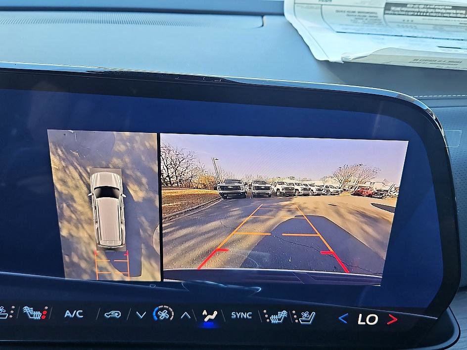 New 2026 Chevrolet Suburban Premier w/ Sun And Tow Package image 20