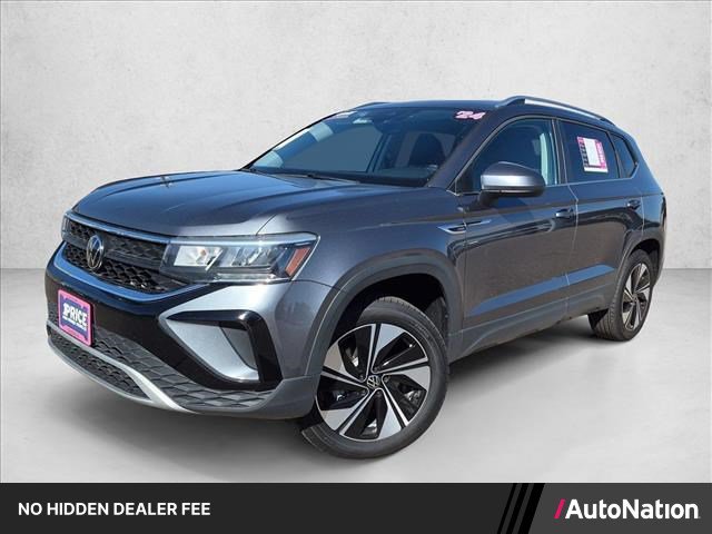Used 2024 Volkswagen Taos SE AWD/4WD image 1