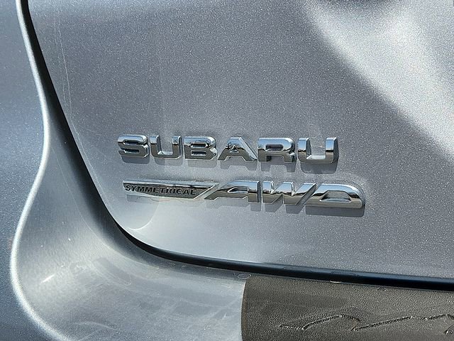 Certified 2025 Subaru Crosstrek 2.0i image 8