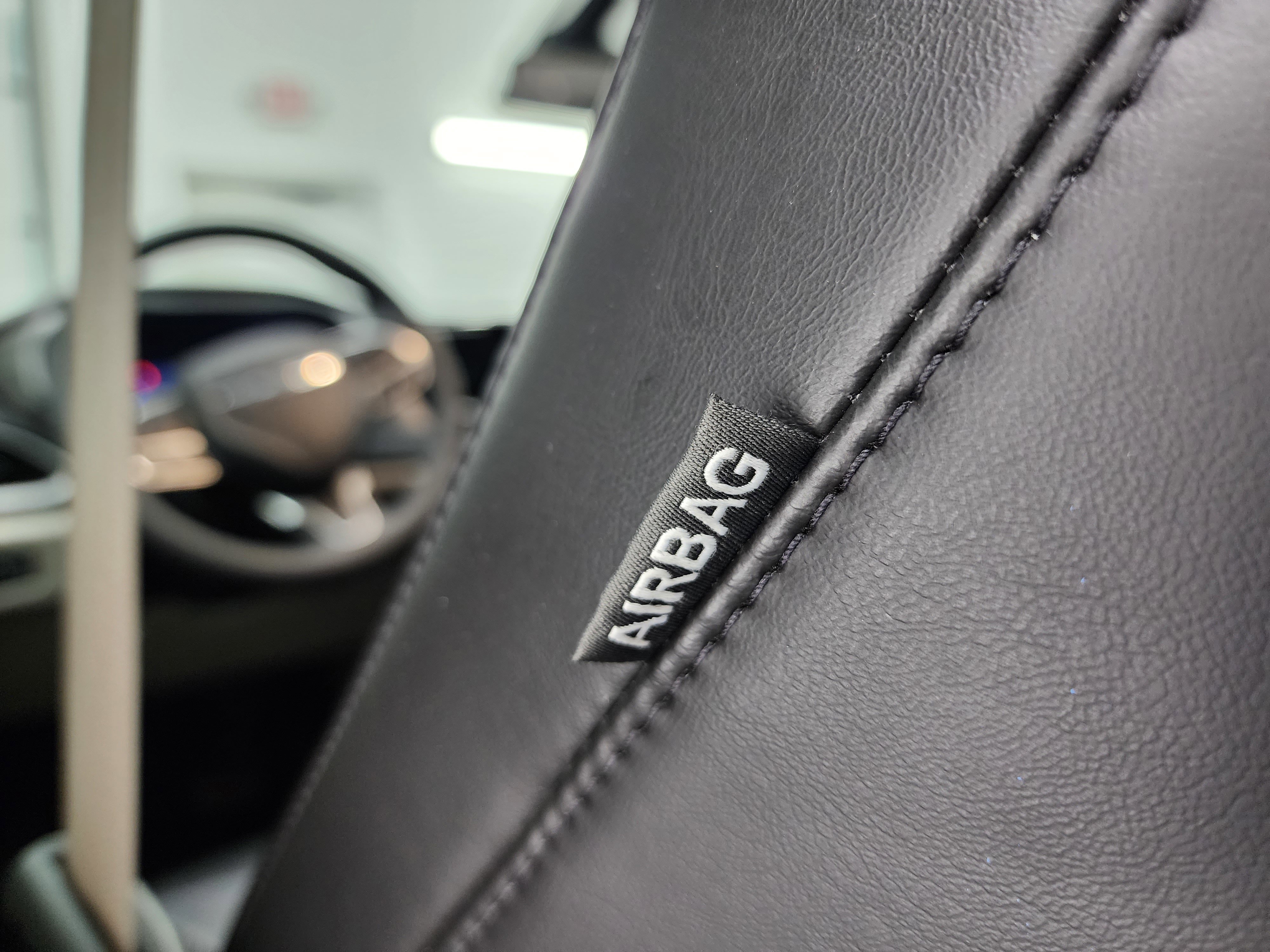 Used 2024 Chrysler Pacifica Touring-L image 43