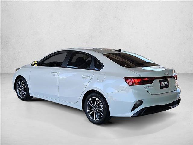 Used 2022 Kia Forte LXS w/ LXS Technology Package FWD image 8