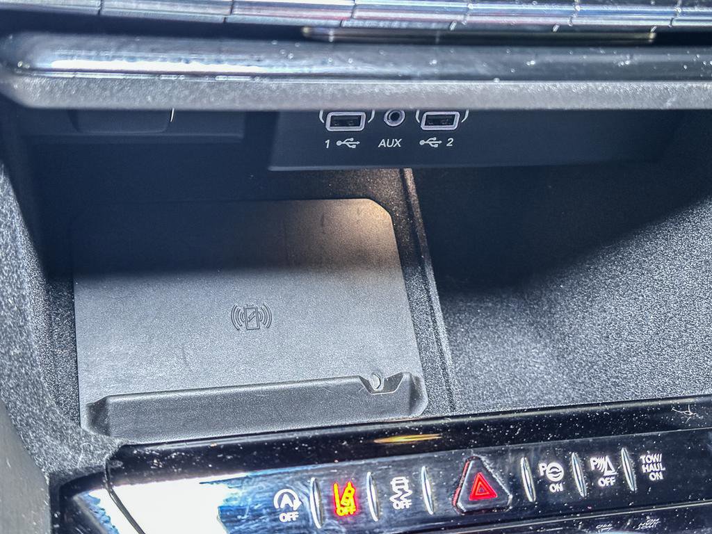 Certified 2024 Jeep Wagoneer Series II w/ Convenience Group I image 42