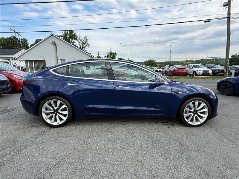 Used 2018 Tesla Model 3 Long Range RWD image 8