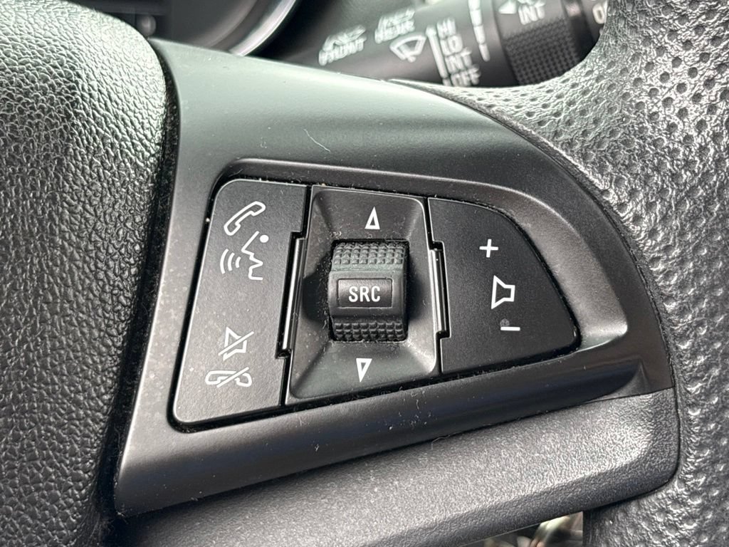Used 2017 Chevrolet Trax LT FWD image 16