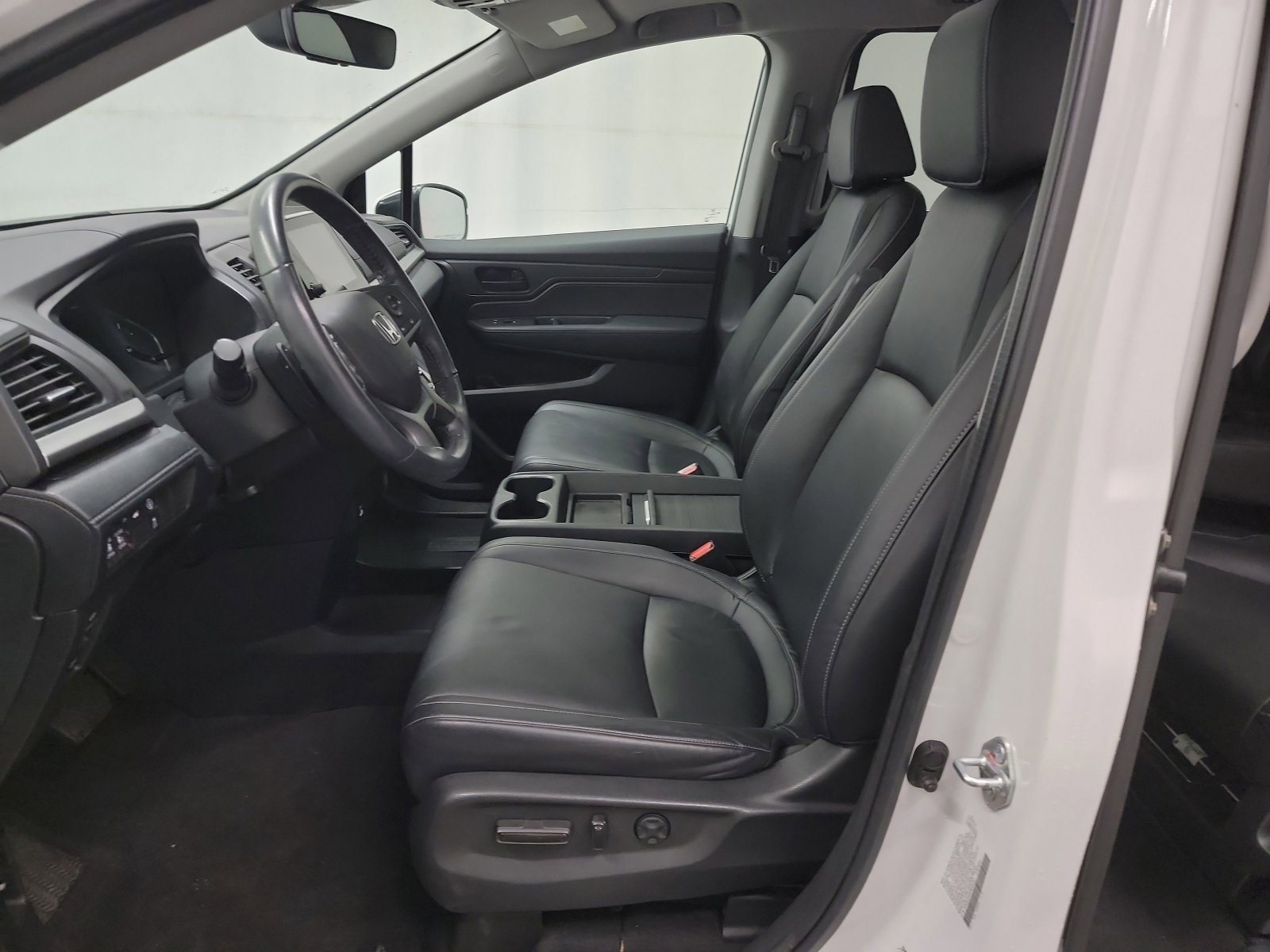 Used 2023 Honda Odyssey EX-L image 12