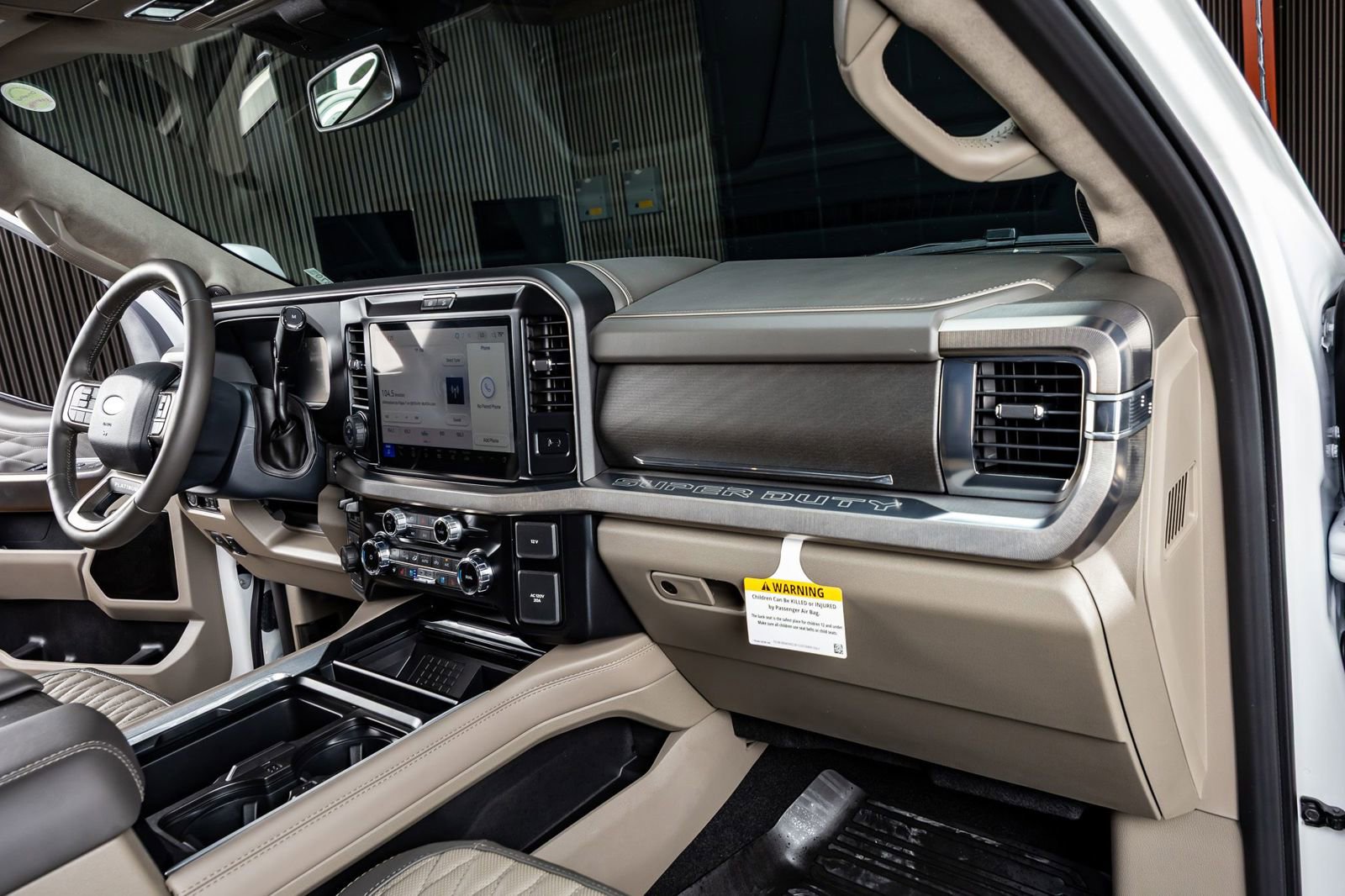 Used 2026 Ford F450 Platinum w/ Platinum Plus Package image 17