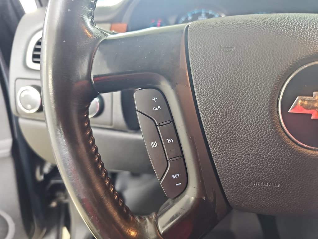 Used 2008 Chevrolet Suburban LT w/ LT Preferred Equipment Group image 23