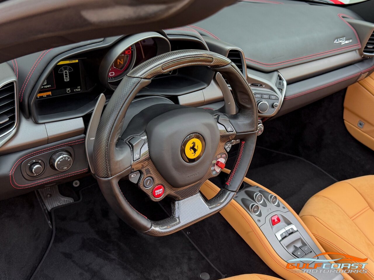 Used 2012 Ferrari 458 Spider RWD image 27