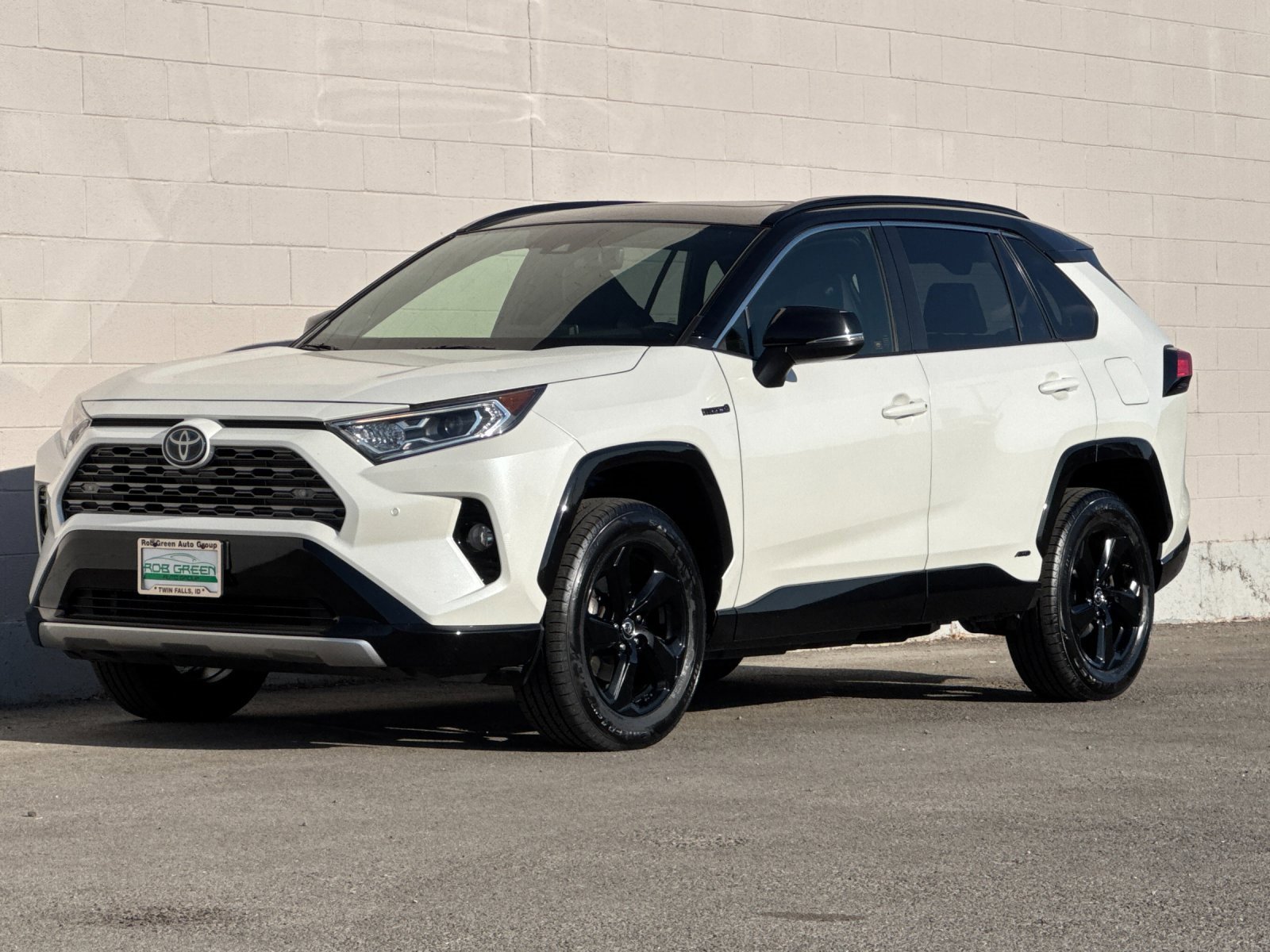 Used 2019 Toyota RAV4 XSE image 7