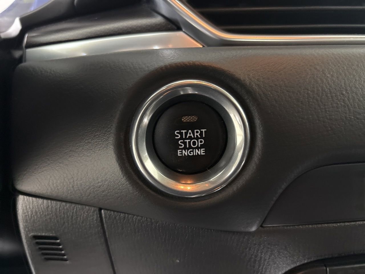 Used 2024 MAZDA CX-5 Carbon Edition image 15