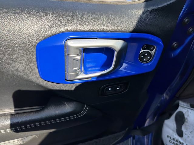 Used 2019 Jeep Wrangler Unlimited Sahara w/ Dual Top Group image 14