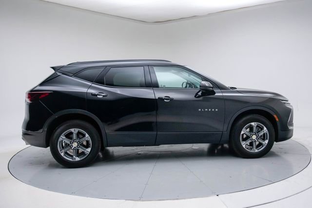 Used 2023 Chevrolet Blazer LT w/ Convenience Package image 8