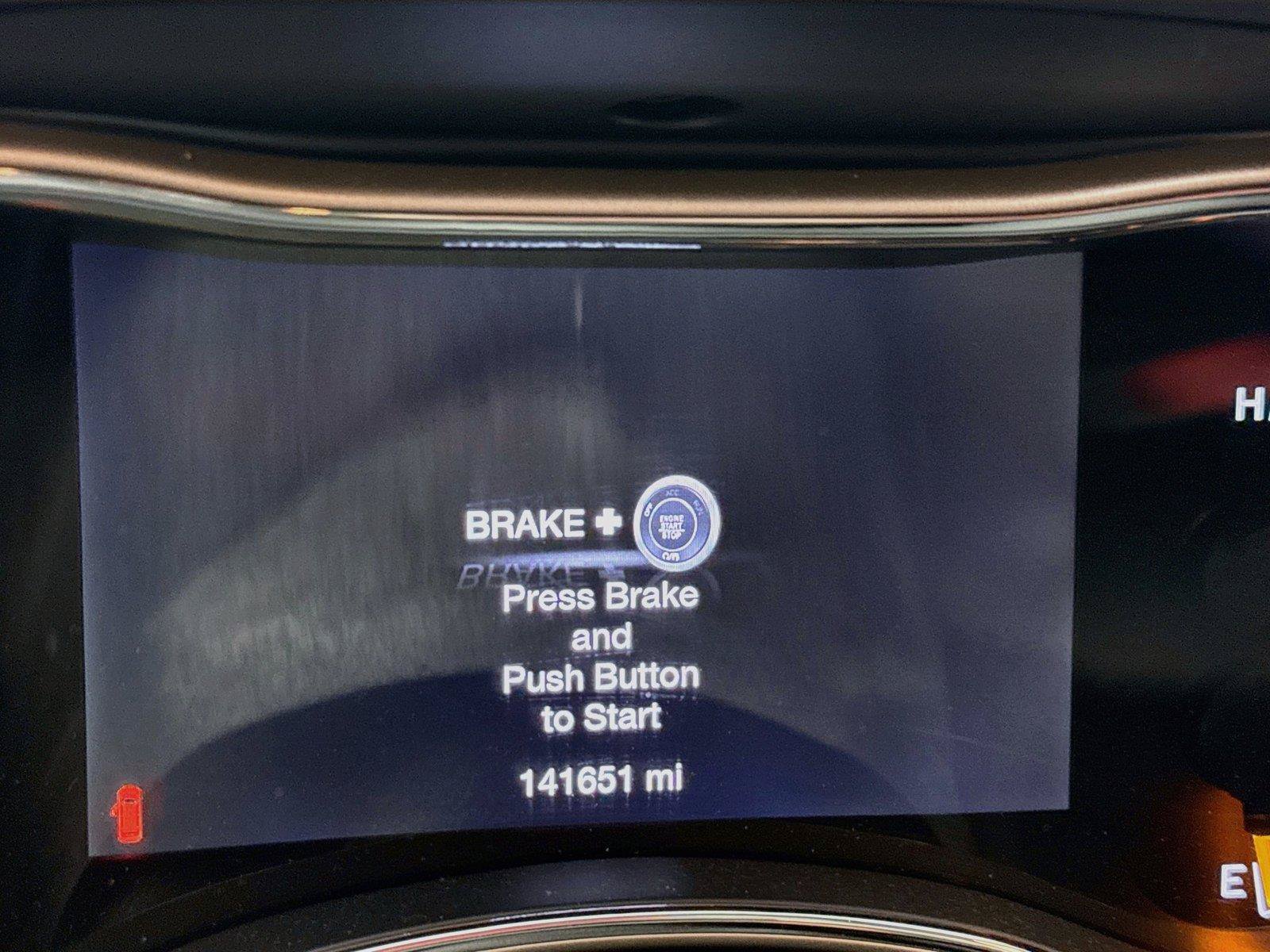 Used 2016 Jeep Grand Cherokee Limited AWD/4WD image 3
