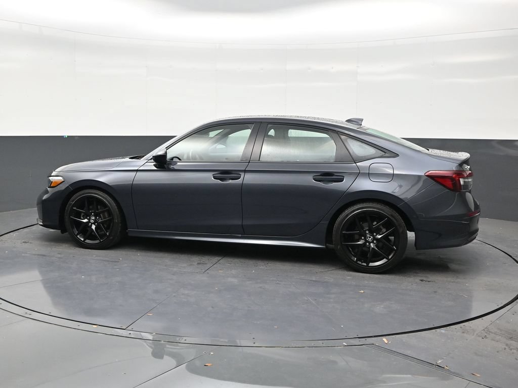 Used 2025 Honda Civic Sport image 2