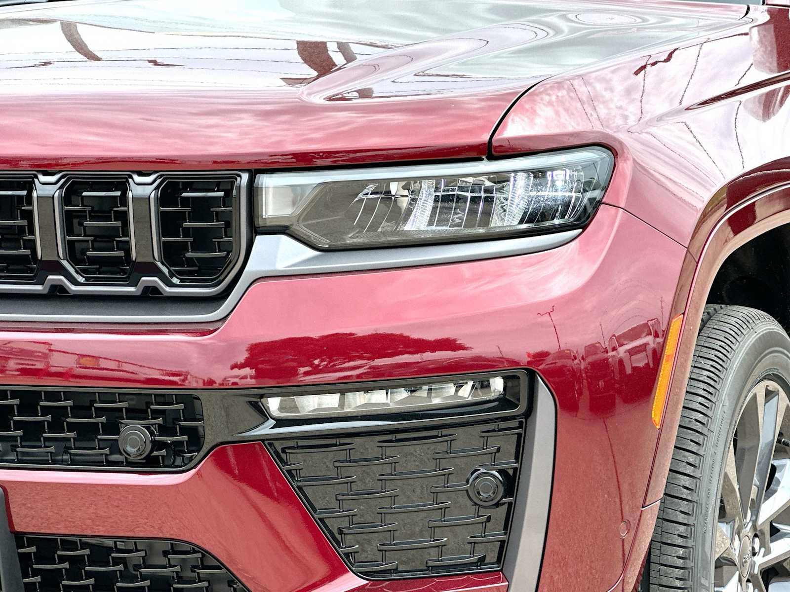 New 2026 Jeep Grand Cherokee L Limited AWD/4WD image 16