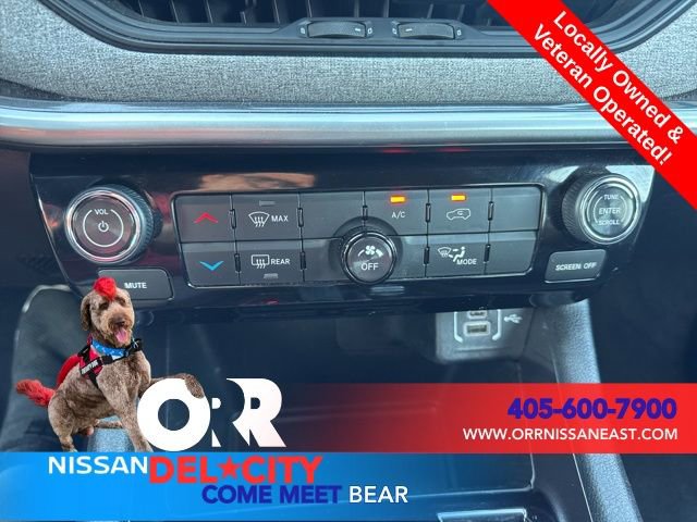 Used 2024 Jeep Compass Latitude image 24