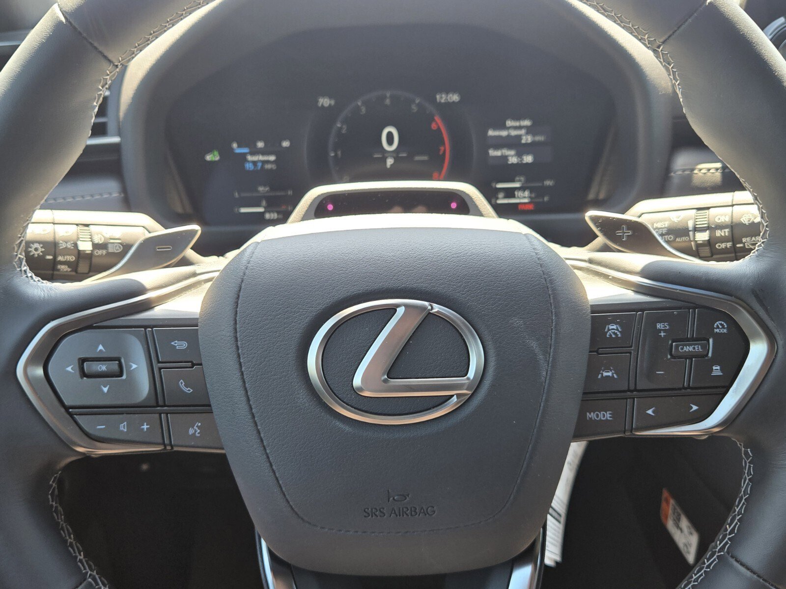 New 2026 Lexus LX 700h Overtrail AWD/4WD image 32