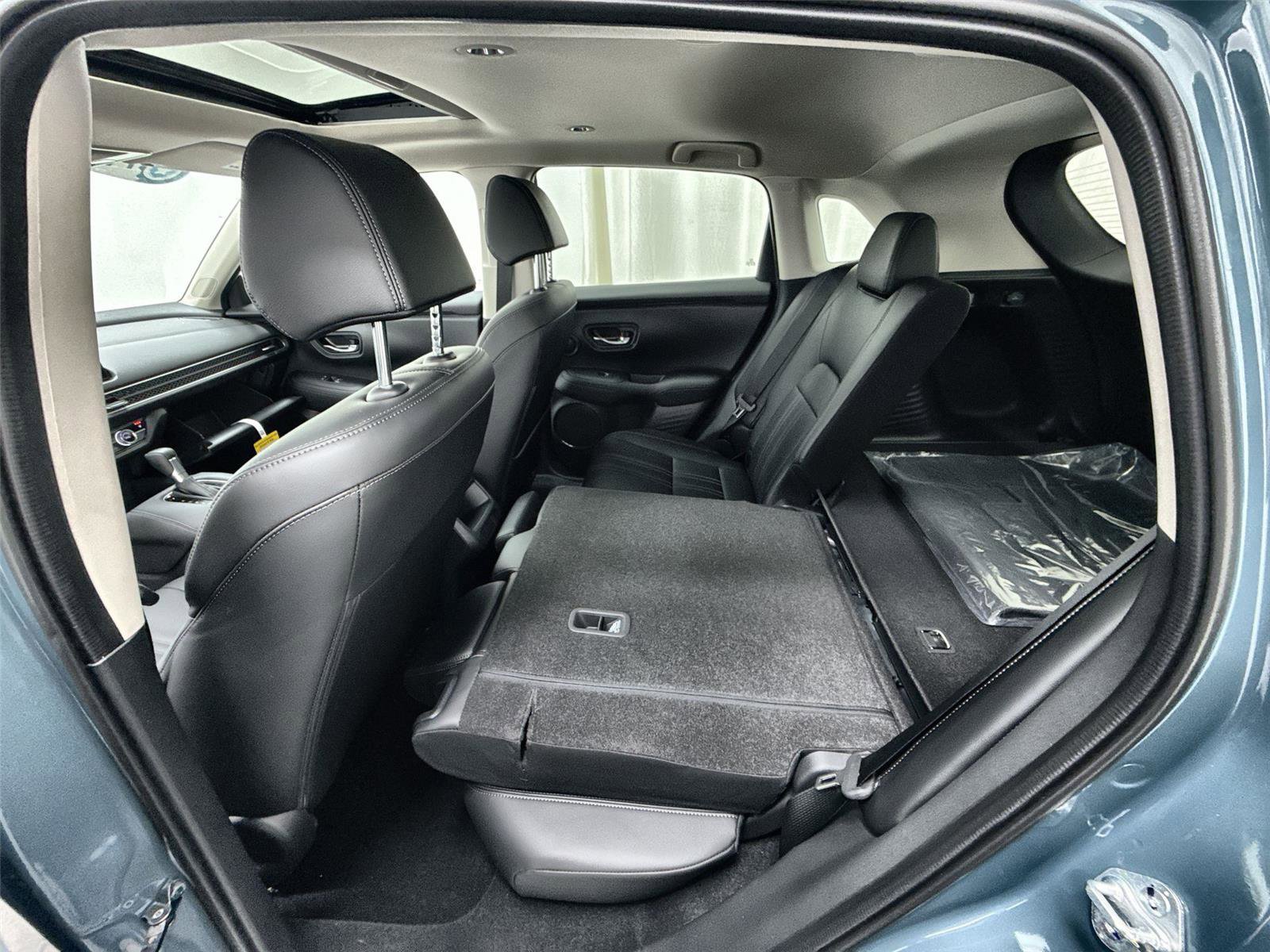 New 2026 Honda HR-V EX-L image 25