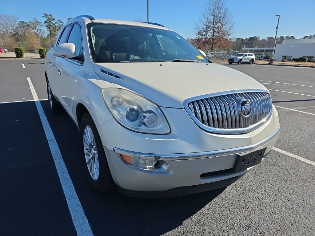 Used 2011 Buick Enclave CXL image 11
