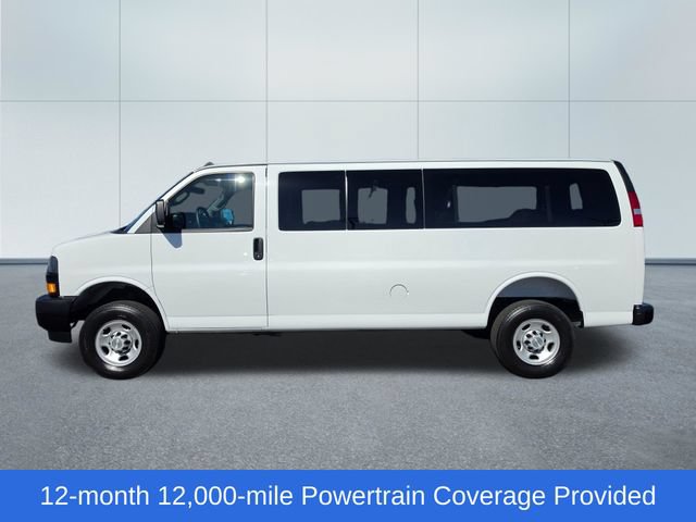 Used 2025 Chevrolet Express 3500 LS RWD image 2