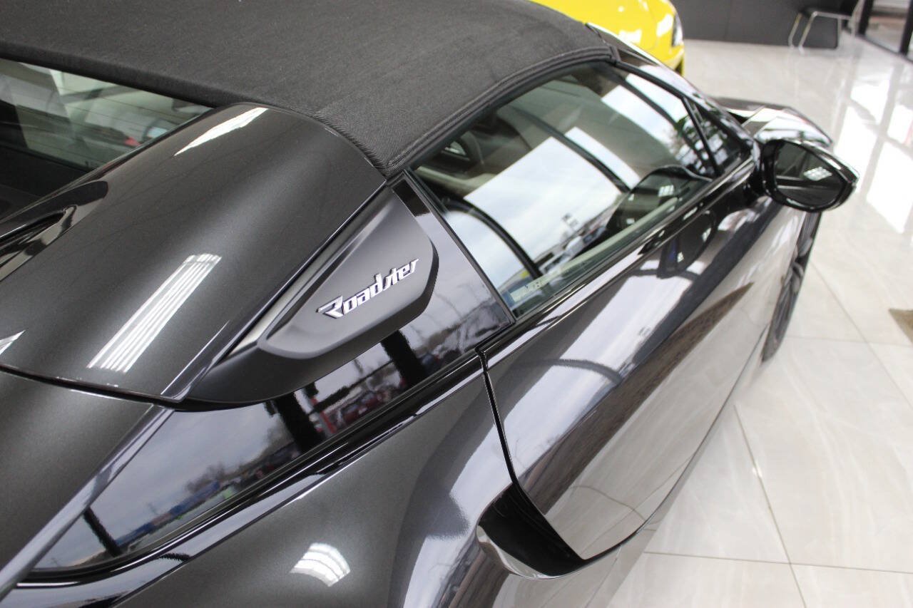 Used 2019 BMW i8 Roadster AWD/4WD image 8