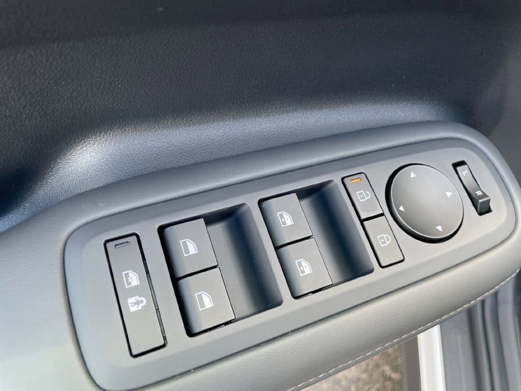 Used 2026 Hyundai Santa Fe SEL FWD image 40