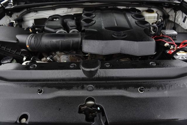 Used 2016 Toyota 4Runner SR5 image 20