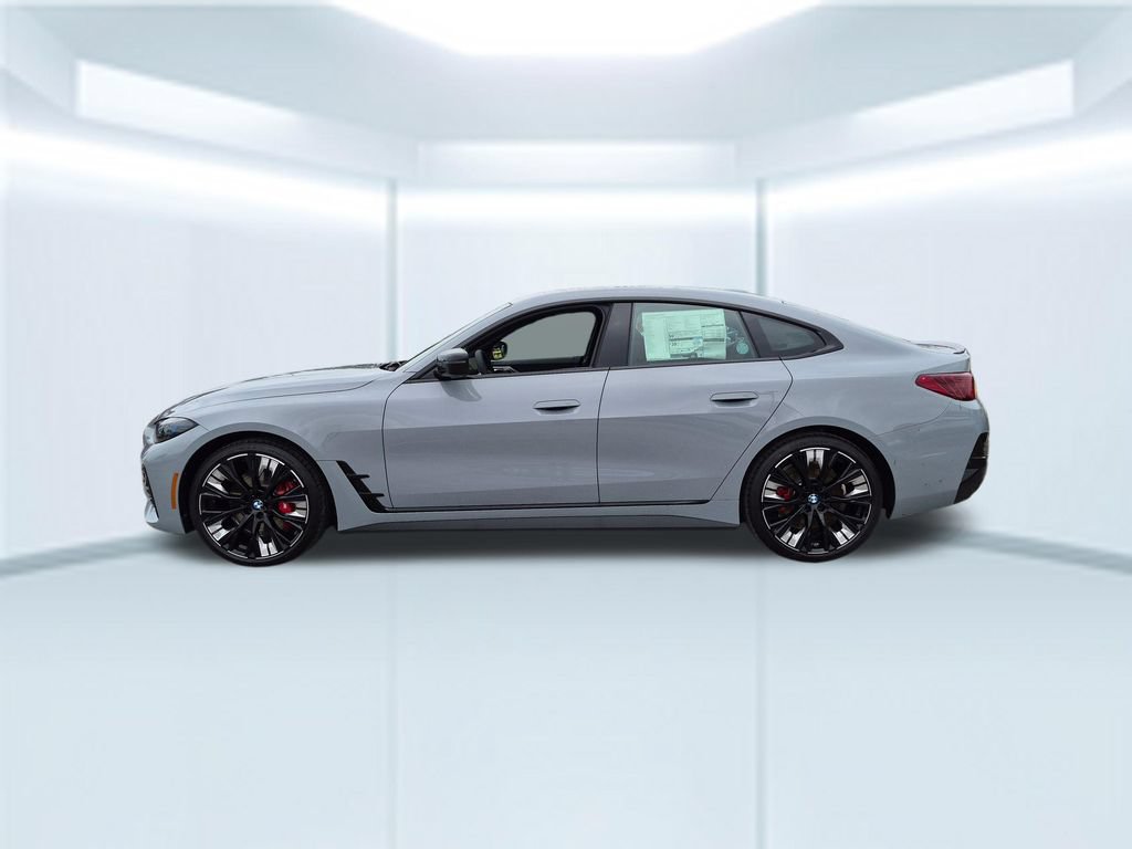 New 2026 BMW 430i w/ M Sport Package RWD image 2