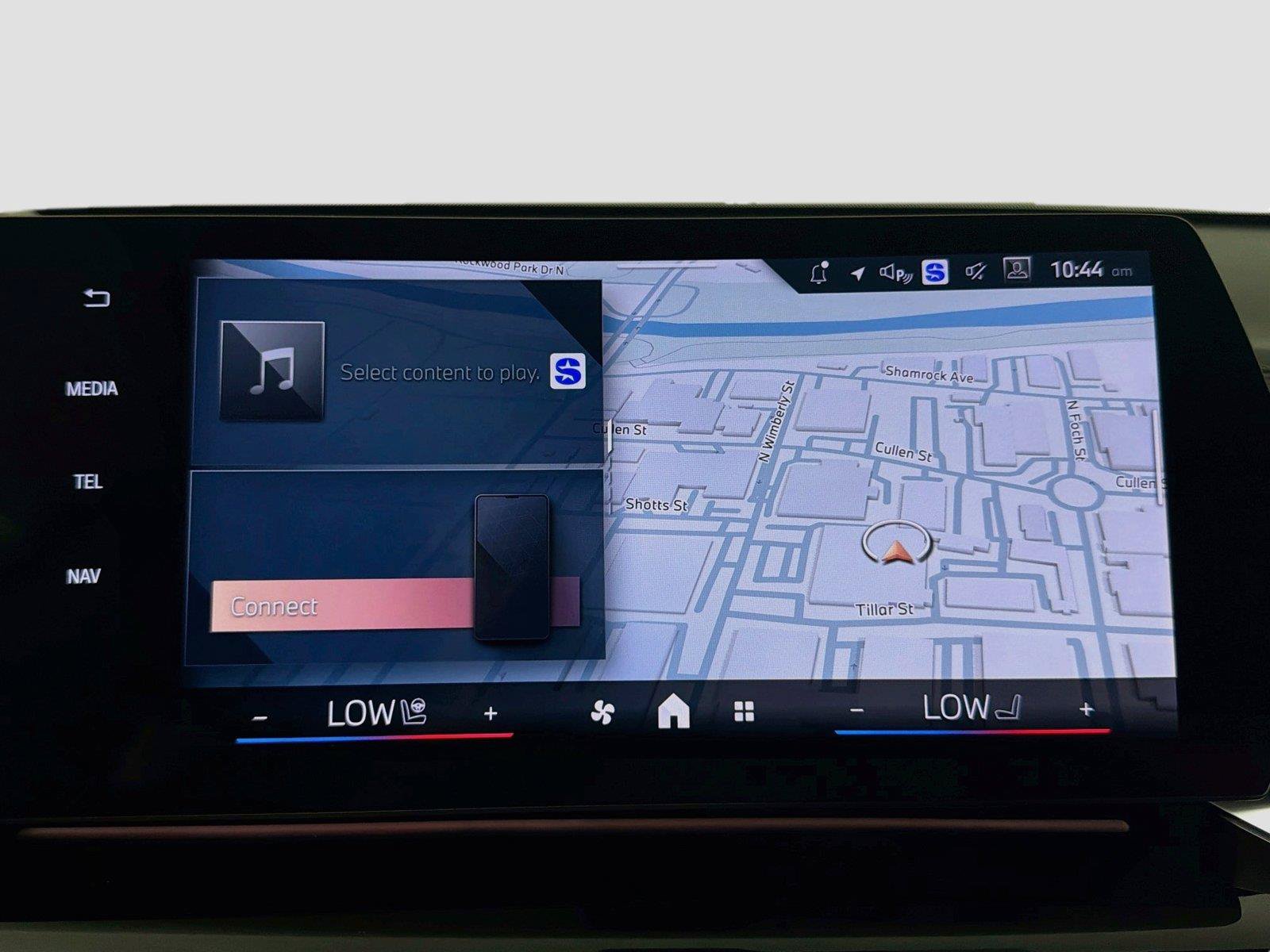 New 2027 BMW X2 xDrive28i AWD/4WD image 14