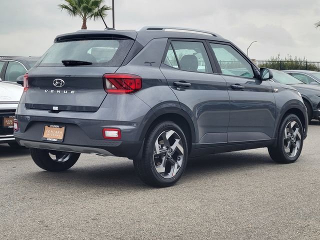 New 2026 Hyundai Venue SEL image 2