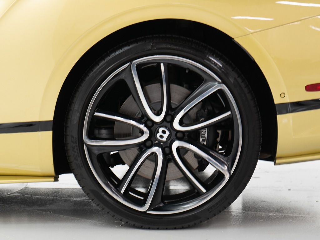 Used 2022 Bentley Continental GT image 49