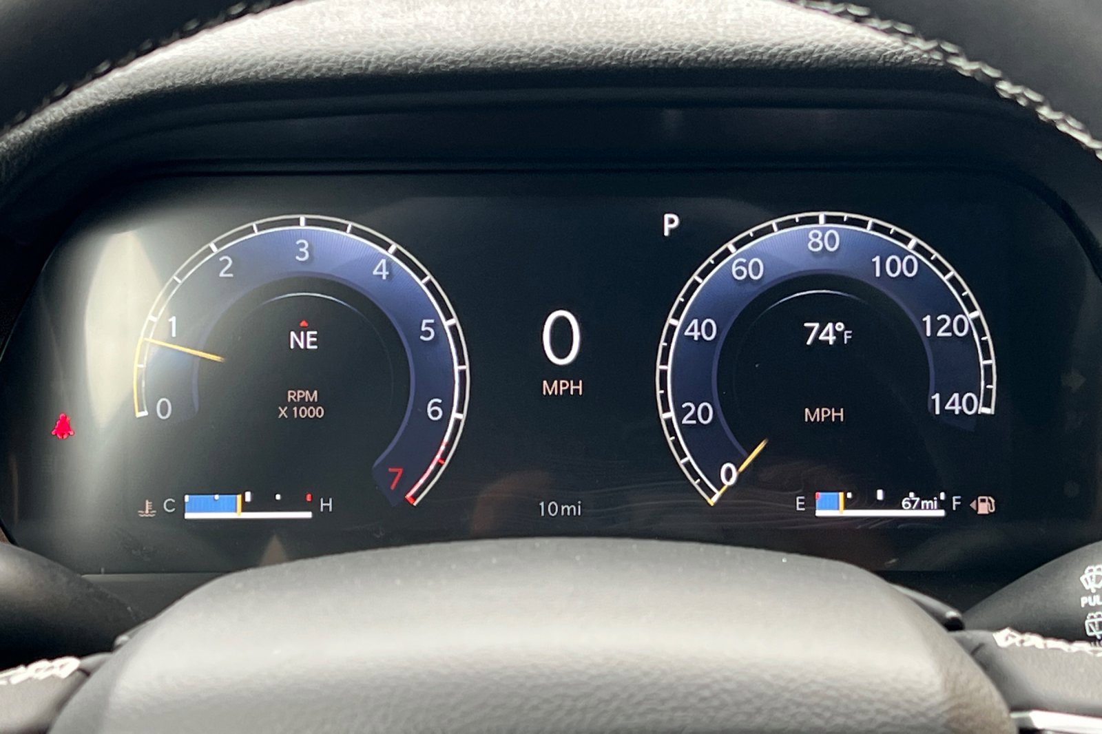 New 2025 Jeep Grand Cherokee Altitude image 24