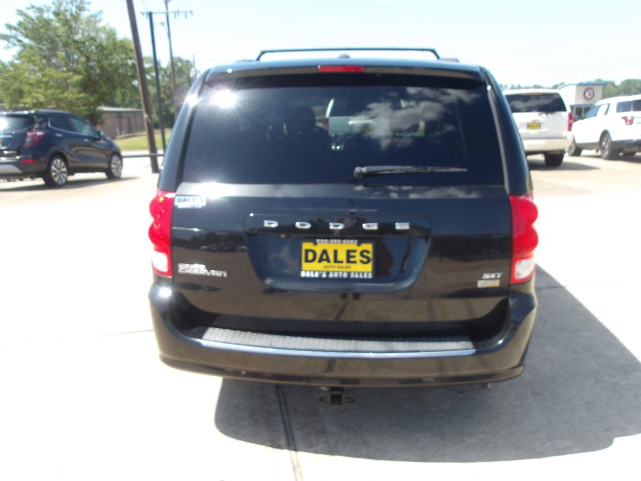 Used 2019 Dodge Grand Caravan SXT FWD image 11