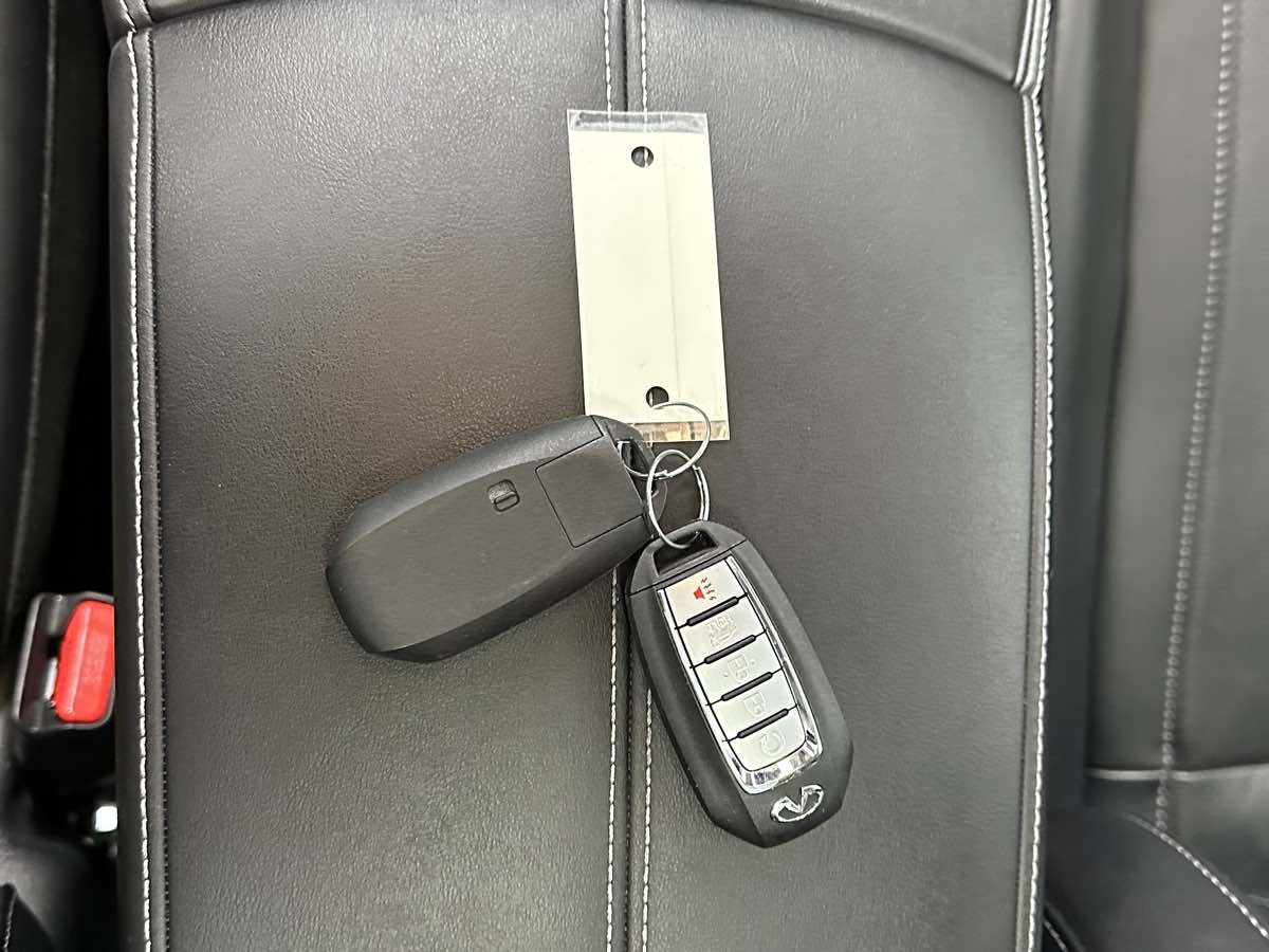 Used 2024 INFINITI QX60 Luxe image 38