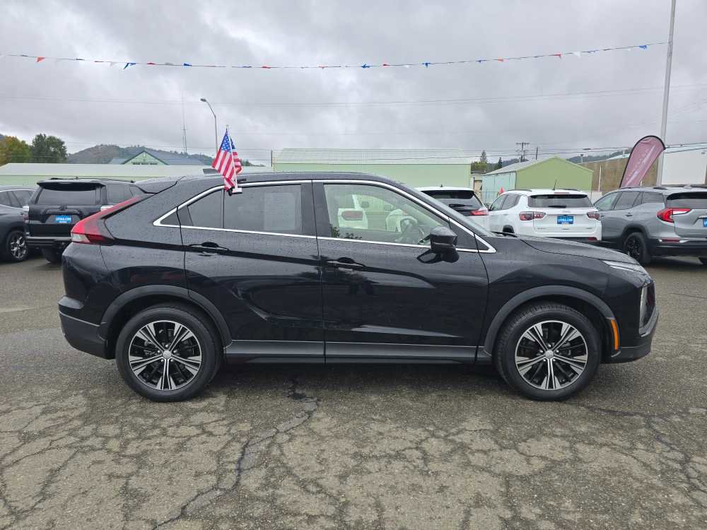 Used 2022 Mitsubishi Eclipse Cross SE image 6