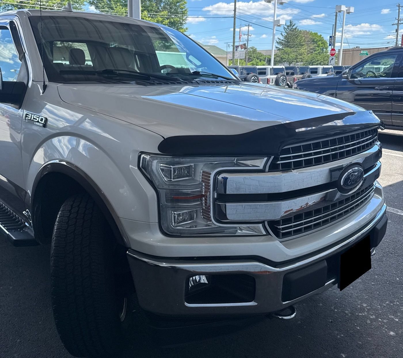 Used 2018 Ford F150 Lariat w/ Equipment Group 502A Luxury AWD/4WD image 2