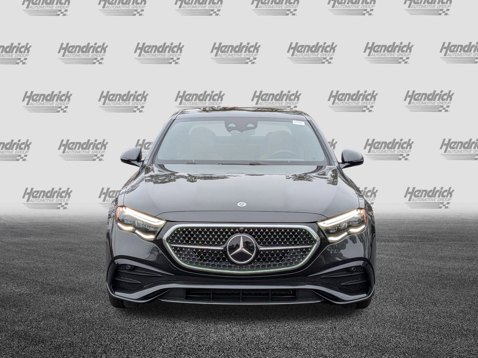 New 2026 Mercedes-Benz E 350 4MATIC Sedan image 3