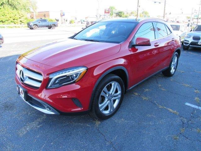 Used 2016 Mercedes-Benz GLA 250 4MATIC image 2