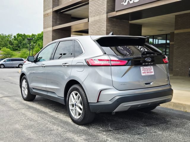 Used 2021 Ford Edge SEL w/ Convenience Package AWD/4WD image 8