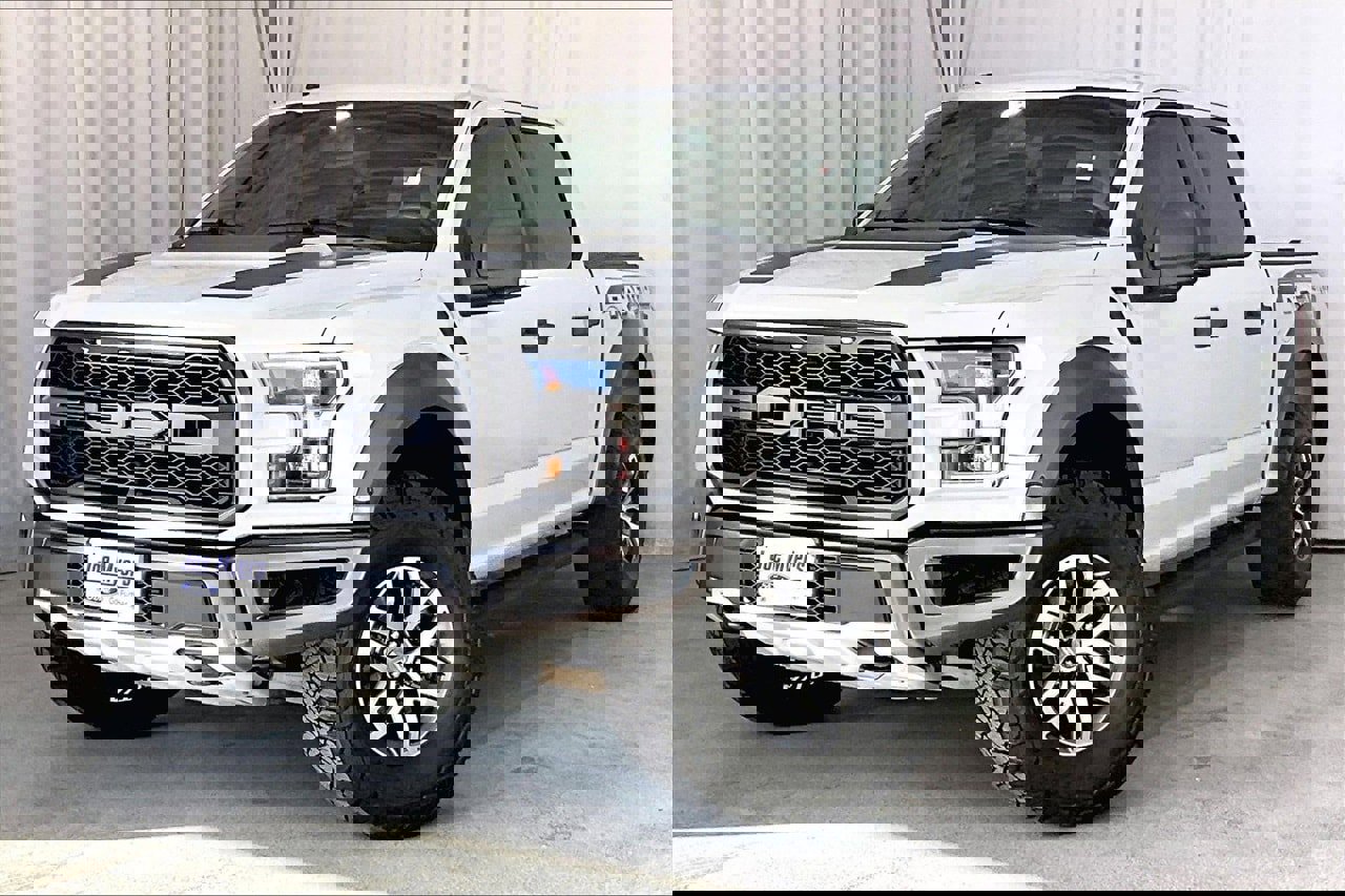 Used 2017 Ford F150 Raptor w/ Equipment Group 801A Mid image 12