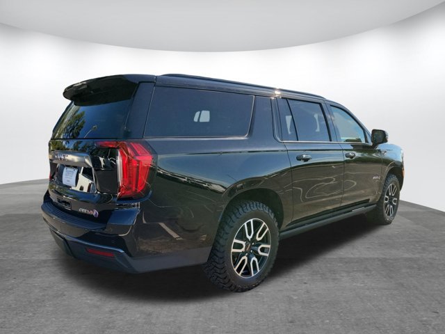 Used 2021 GMC Yukon XL AT4 w/ AT4 Premium Plus Package AWD/4WD image 5