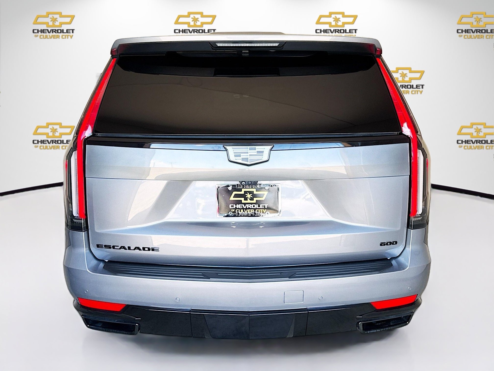 Used 2022 Cadillac Escalade ESV Sport Platinum w/ LPO, ONYX Package AWD/4WD image 7