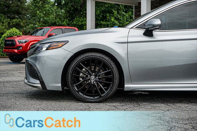 Used 2023 Toyota Camry XSE FWD image 16