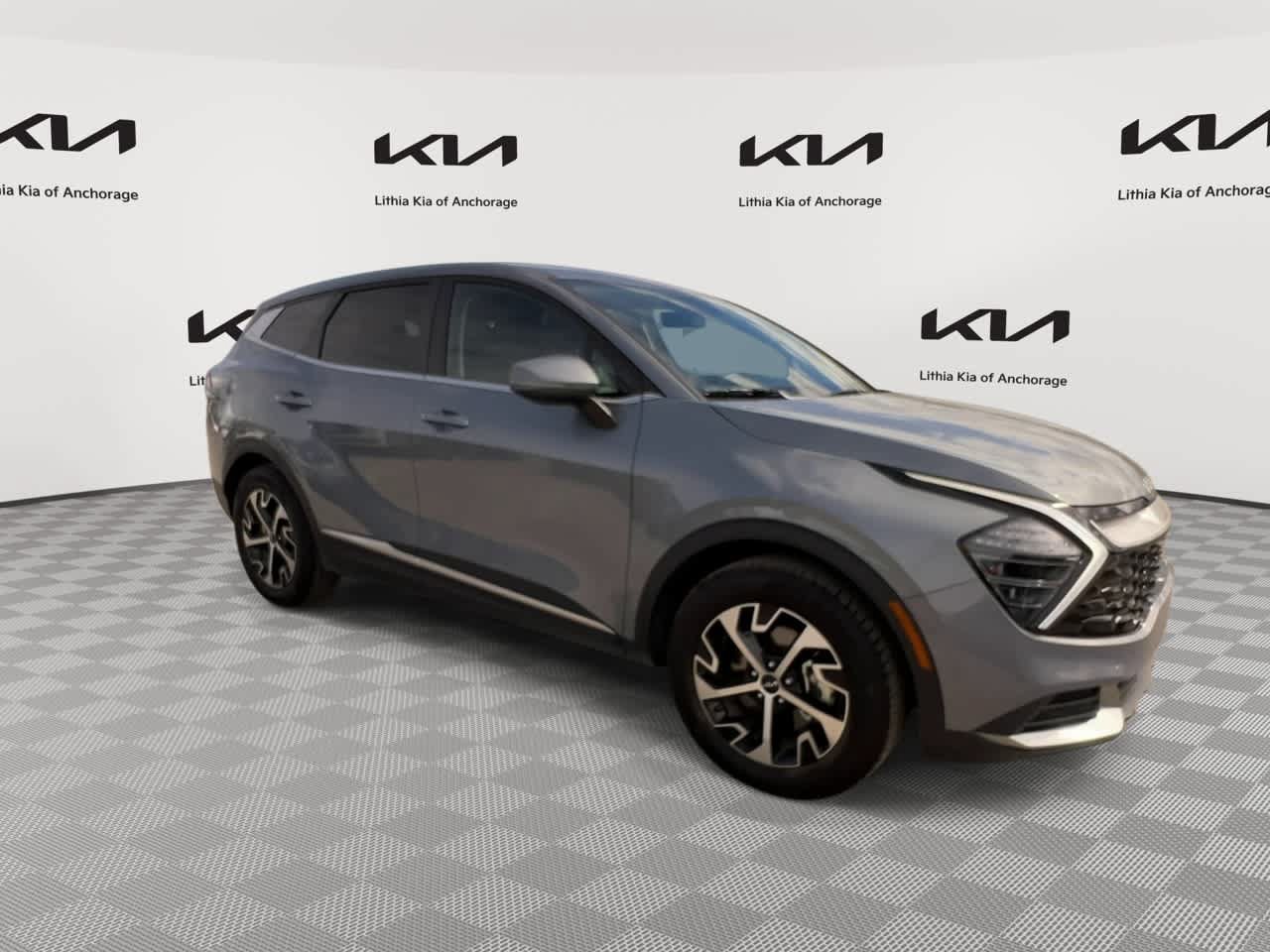Certified 2025 Kia Sportage EX FWD image 3